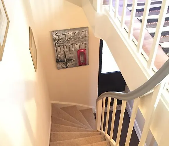 Alojamento de Acomodação e Pequeno-almoço Royal 3*