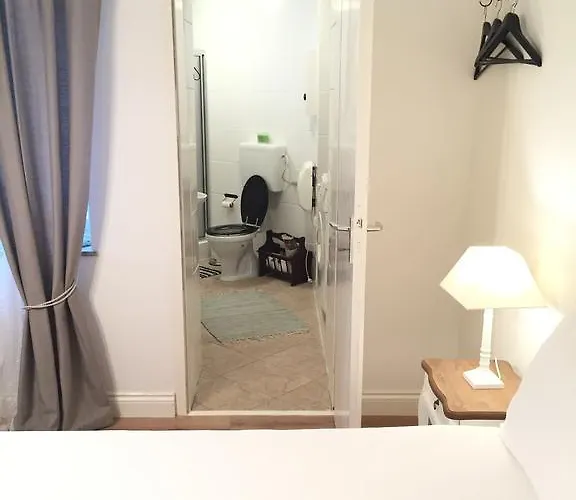 Royal Bed & Breakfast 3*