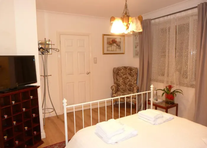 Royal Bed & Breakfast