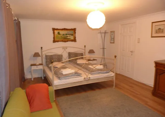 Royal Bed & Breakfast